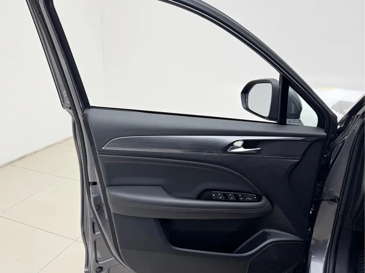 GAC TRUMPCHI GS4 PLUS