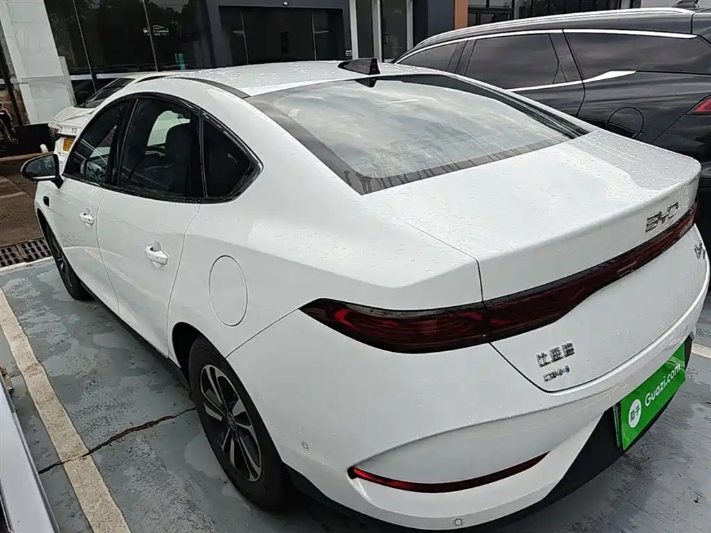 BYD Qin PLUS 2025 DM-i Smart Drive Edition 55KM Surpassing Type фото 5
