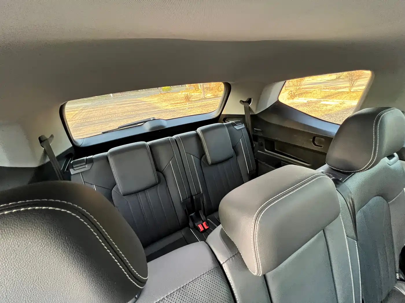 Volkswagen Teramont 2022 330TSI 2WD Premium Luxury фото 25