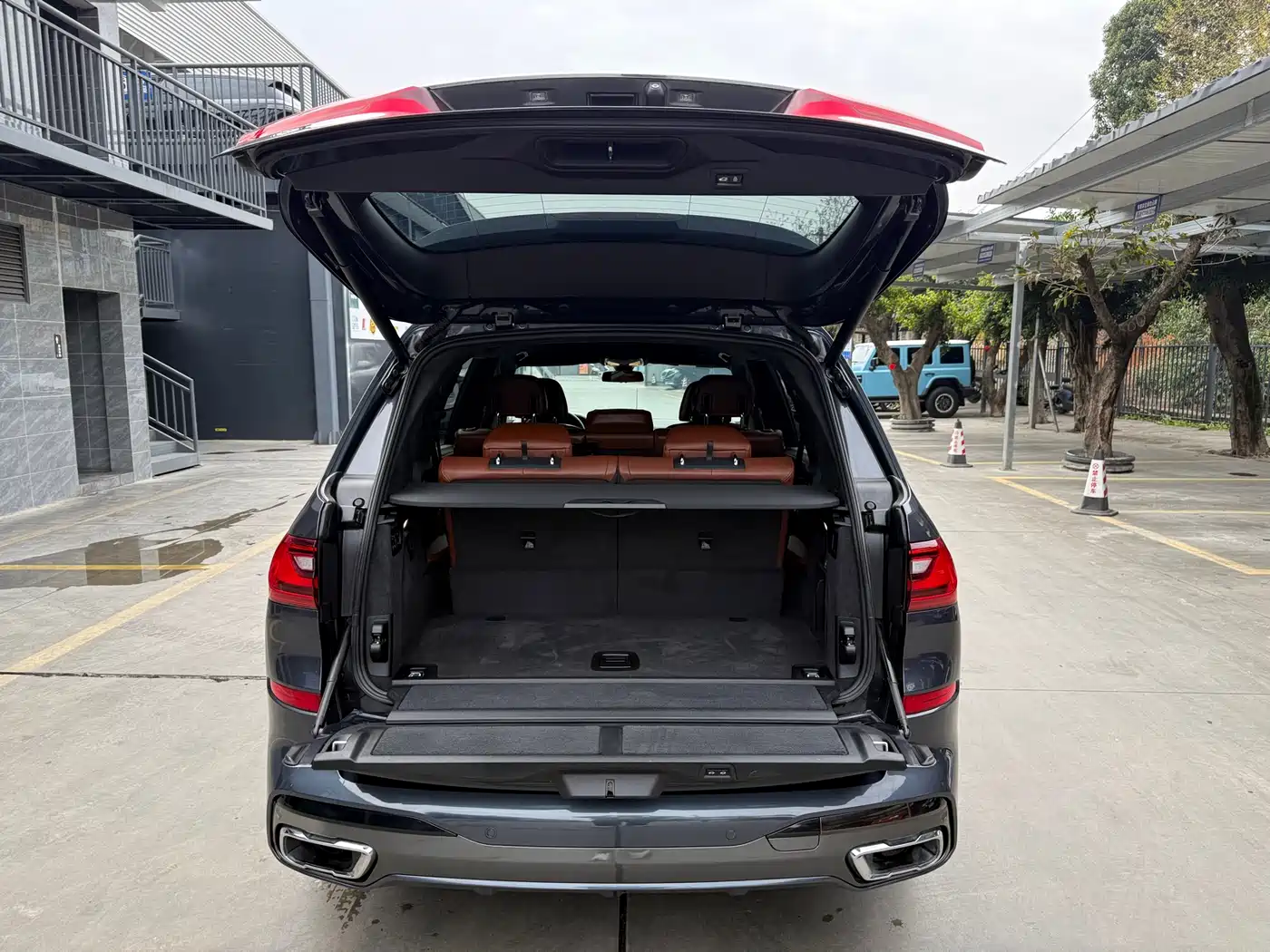 BMW X7 2019 xDrive40i Exclusive M Sport Package фото 15