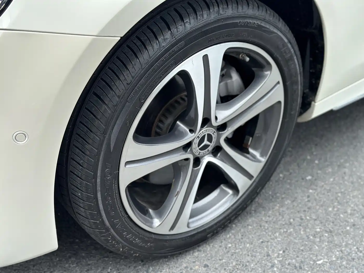 Mercedes-Benz E-Class 2020 Model E 260 L Sport фото 22