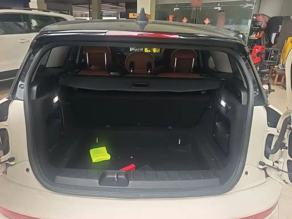 MINI CLUBMAN 2023 2023 1.5T COOPER Connoisseur