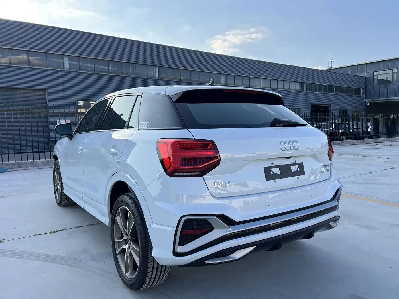 Audi Q2L 2023 2022 35 TFSI Fashion Dynamic
