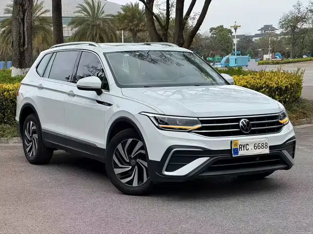 Volkswagen Tiguan L 2023 300TSI Automatic 2WD Smart Enjoyment Edition
