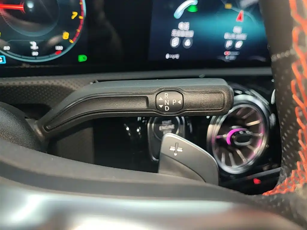 MERCEDES-BENZ CLA (IMPORT)