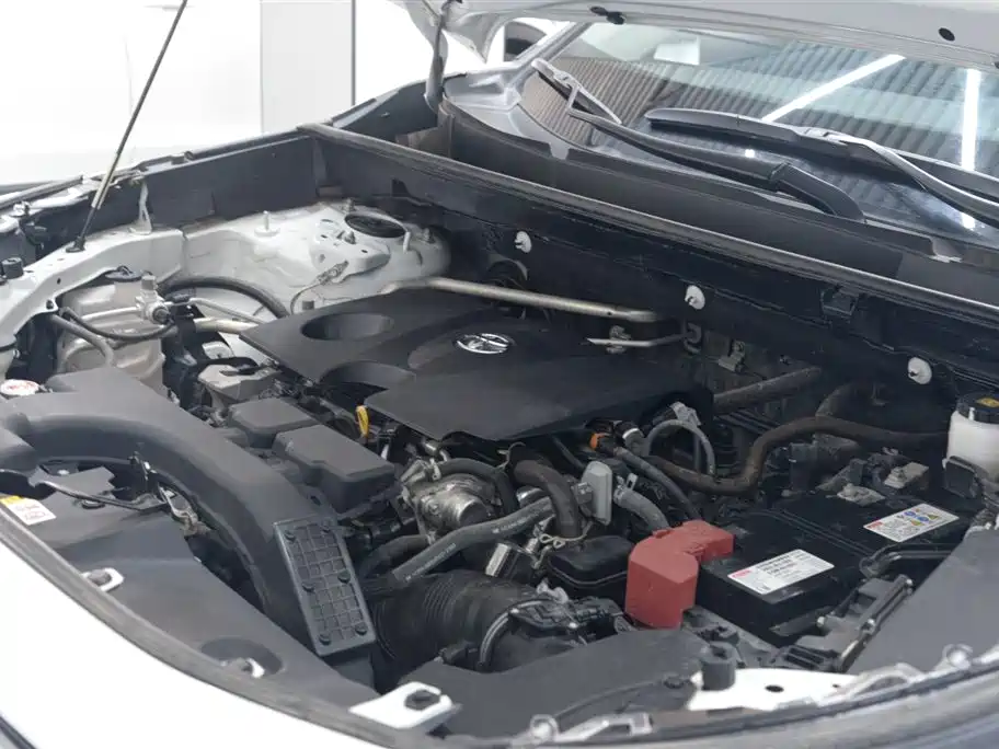 Toyota RAV4 Rongfang 2022 2.0L CVT 2WD Urban Edition фото 5