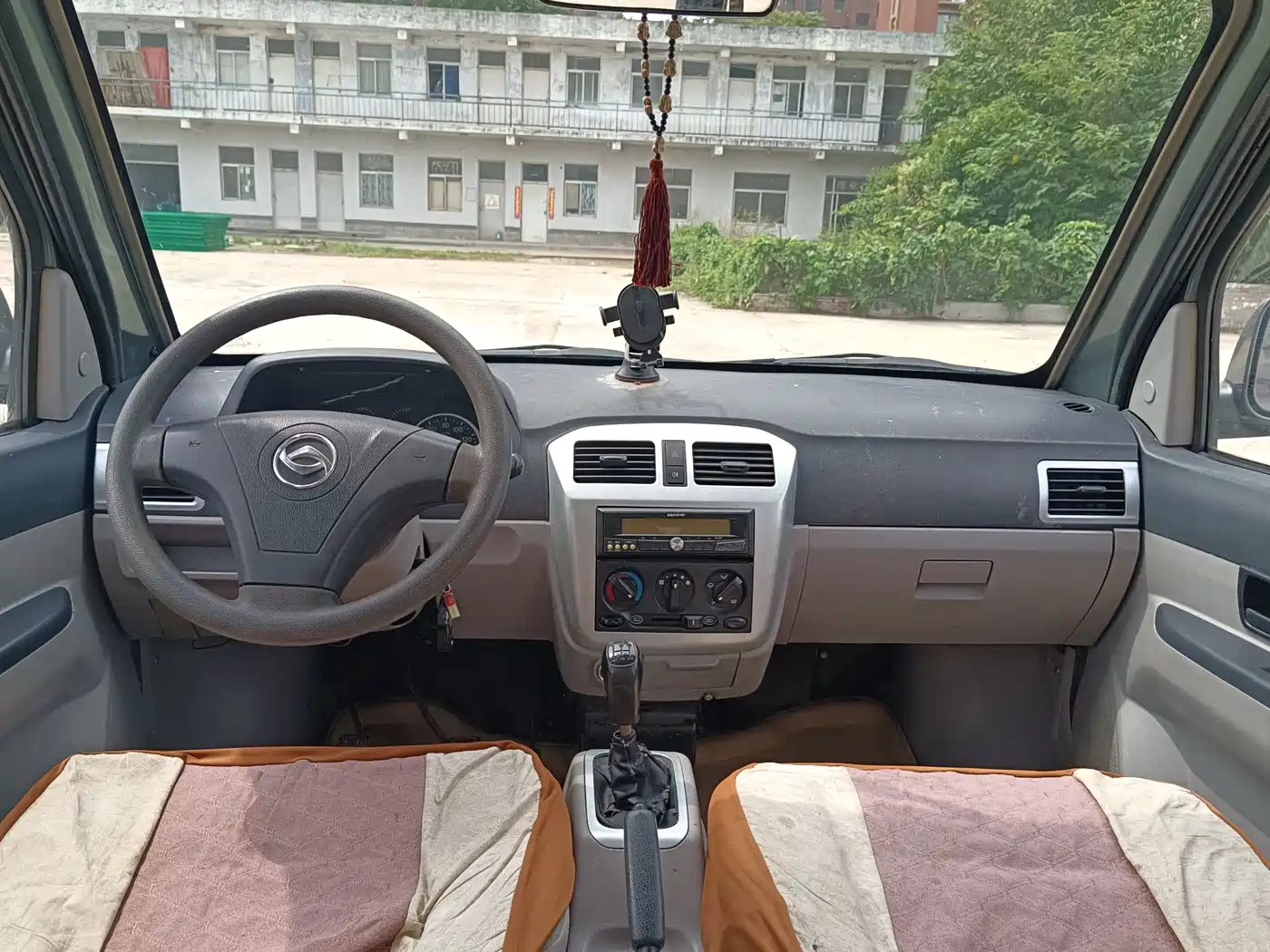 Shaanqi Tongjia Fujia 2014 2011 Model 1.3L-6400A Luxury