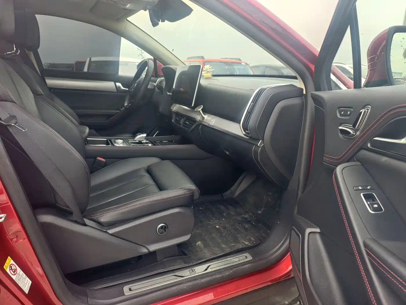 BYD Tang New Energy 2019 DM 2.0T AWD Intelligent Genesis Edition 7-seater China VI фото 9