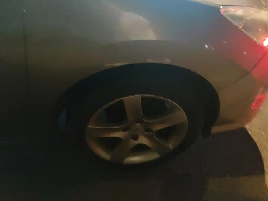 Photo 6 - Peugeot 408