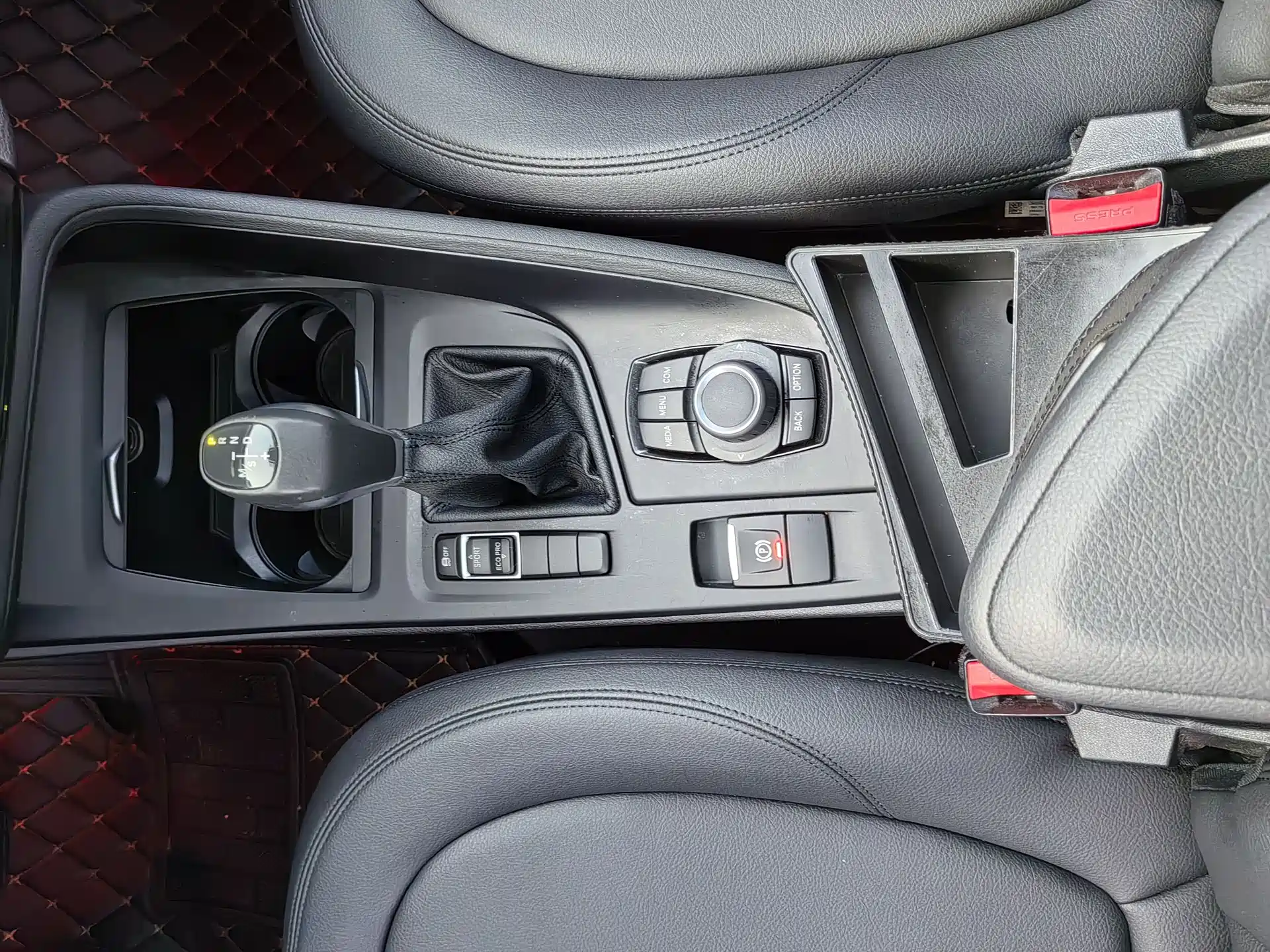 Фото 25 - BMW X1