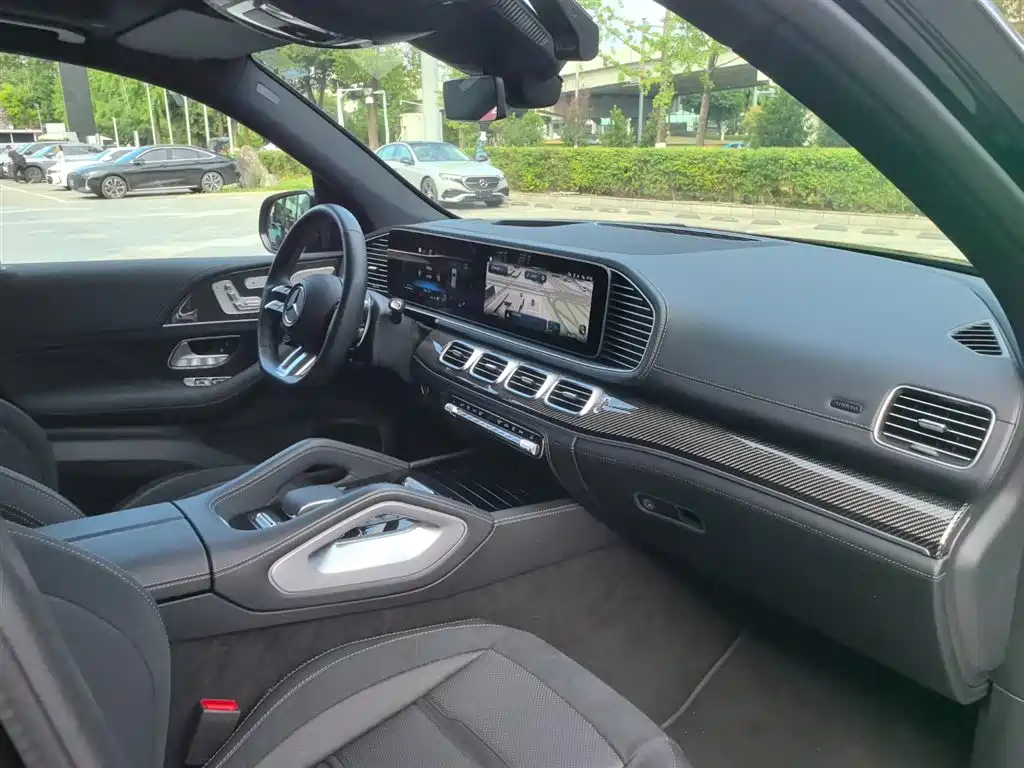 Mercedes-Benz GLE AMG 2025 AMG GLE 53 4MATIC+ фото 12