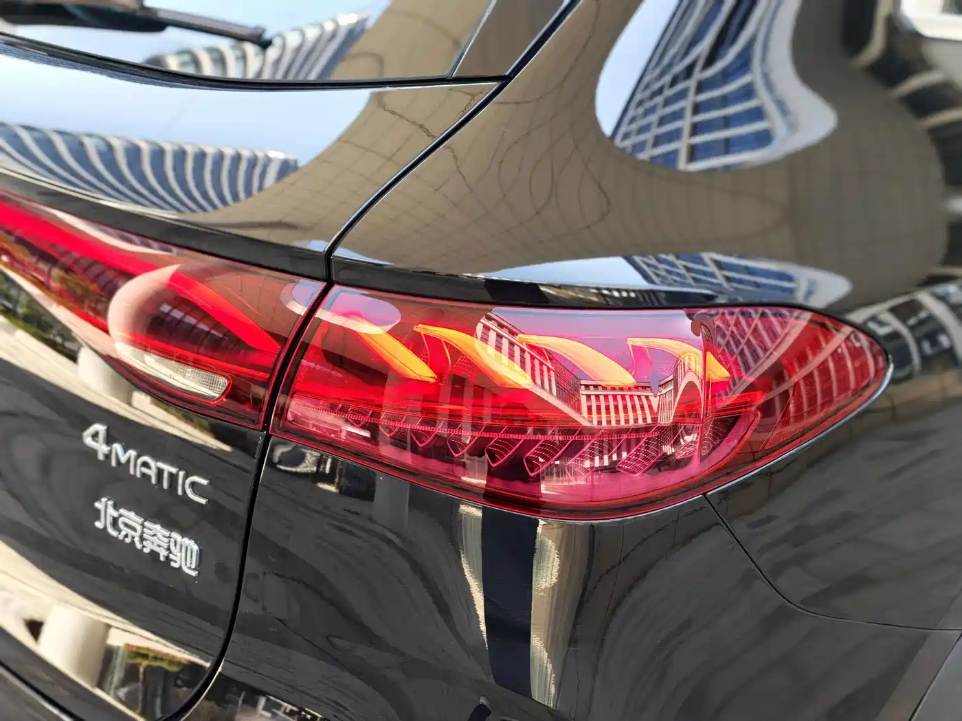 Mercedes-Benz EQE SUV 2025 2024 500 4MATIC Luxury Edition