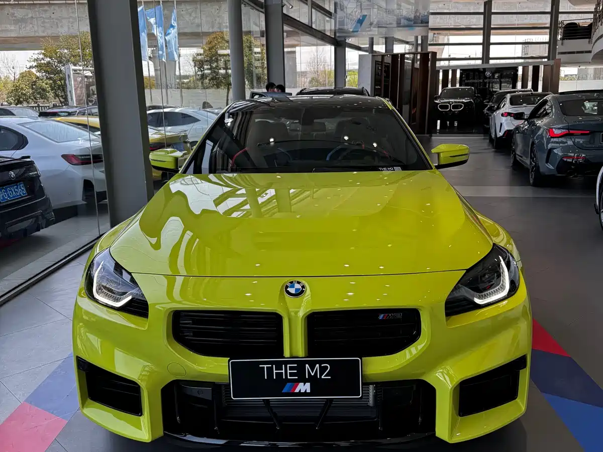 BMW M2 2024 M2 фото 2