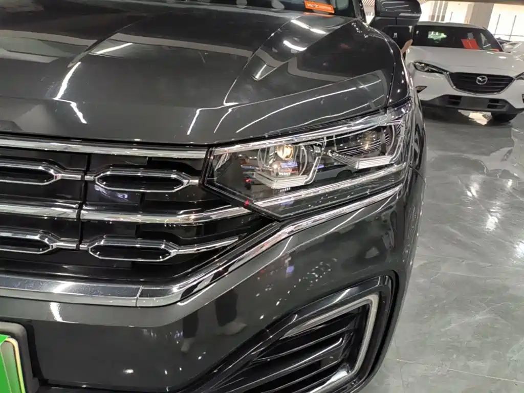 Volkswagen Tayron GTE Plug-in Hybrid 2020 Model 1.4T Luxury фото 24