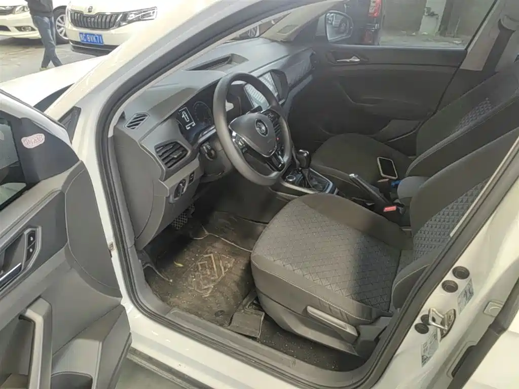 Volkswagen T-Cross 2019 1.5L Automatic Trend Edition фото 16