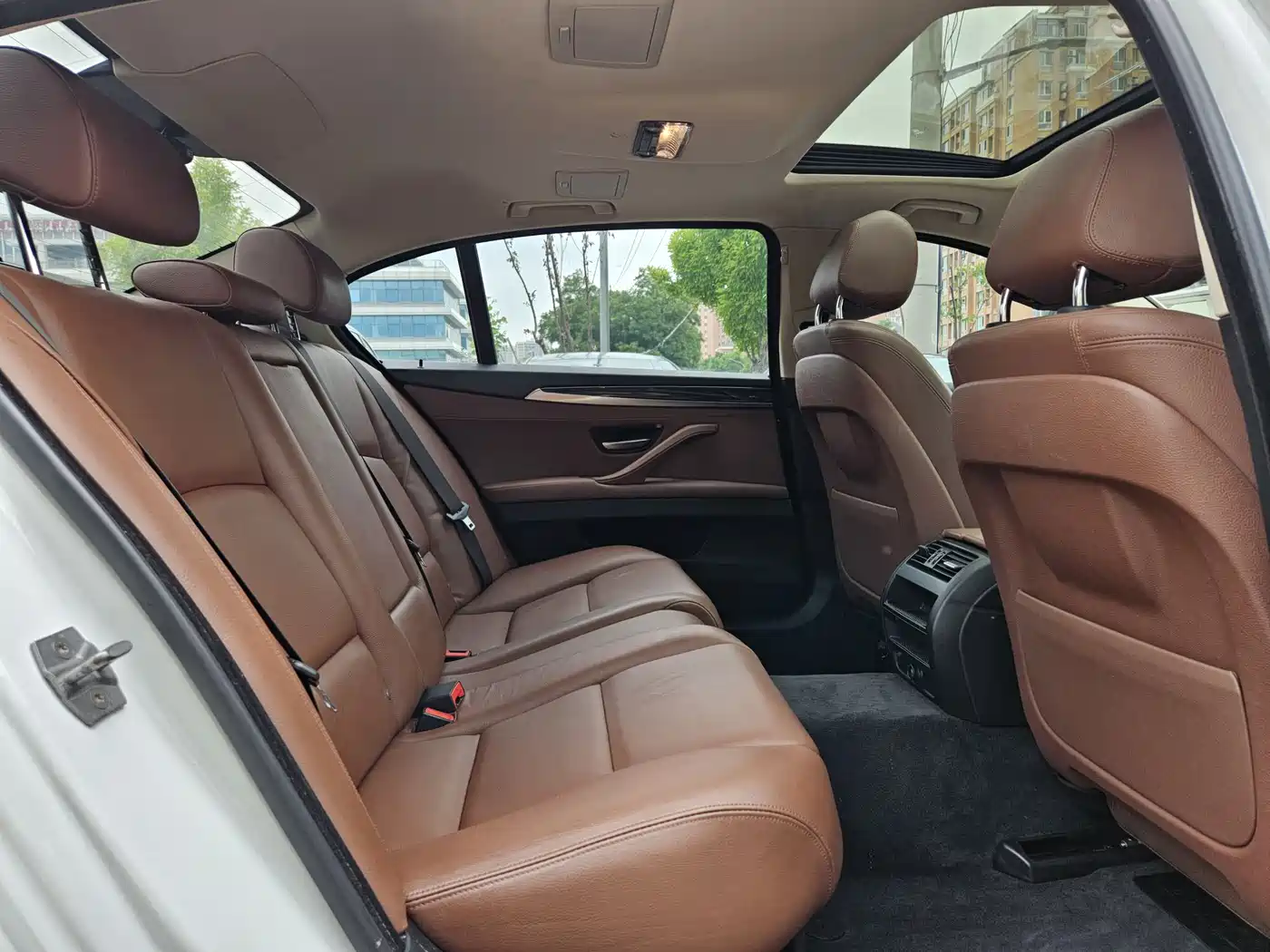 BMW 5 Series 2014 520Li Elegance фото 14