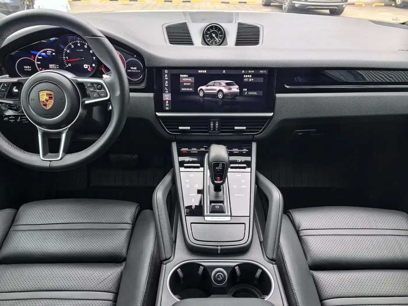 Porsche Cayenne 2018 Cayenne 3.0T фото 8