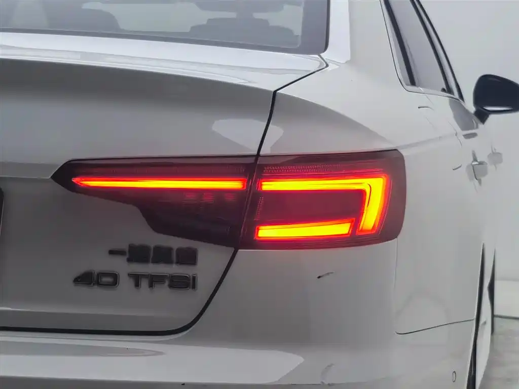 Audi A4L 2019 40 TFSI Fashion (China VI) фото 21