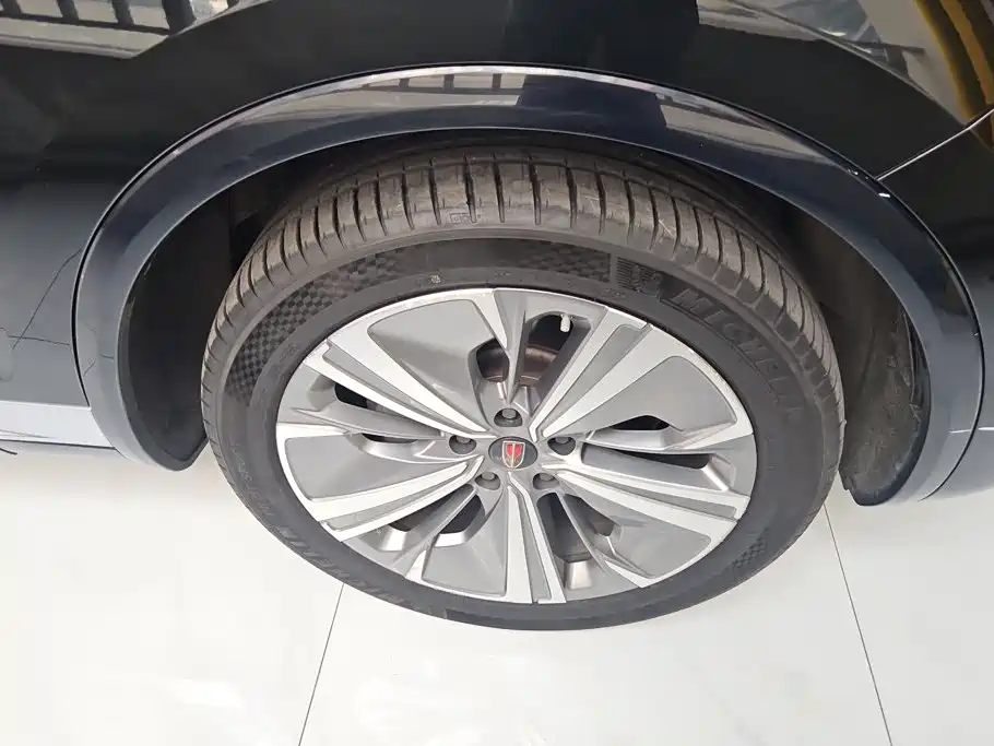 Hongqi E-HS9 2023 2022 690km Qi Xiang Edition (6-seater)