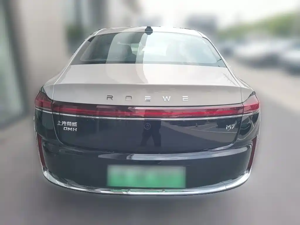 Roewe M7 DMH 2025 2025 Base