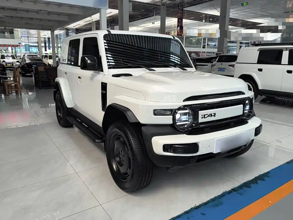 2025 iCAR V23