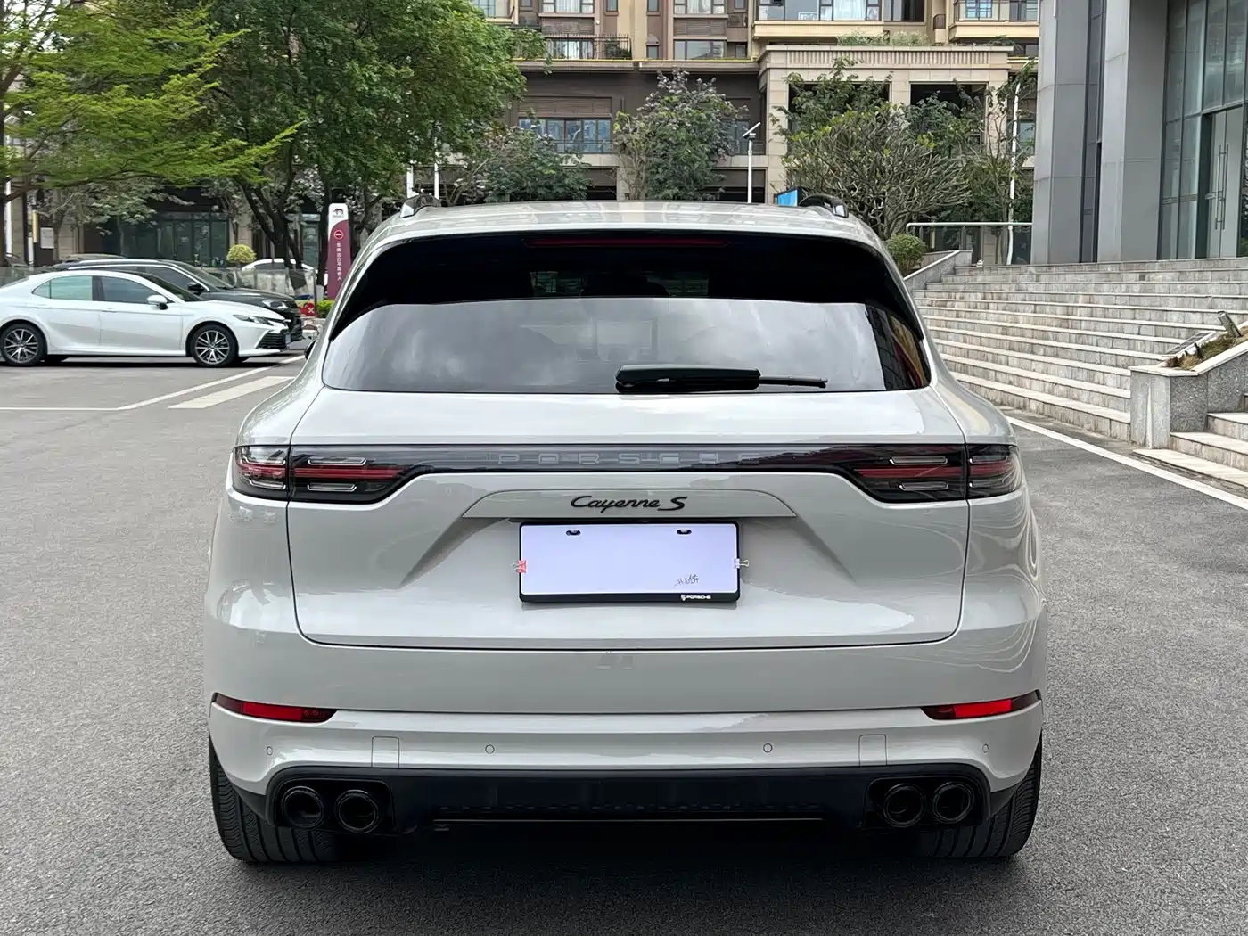 PORSCHE CAYENNE