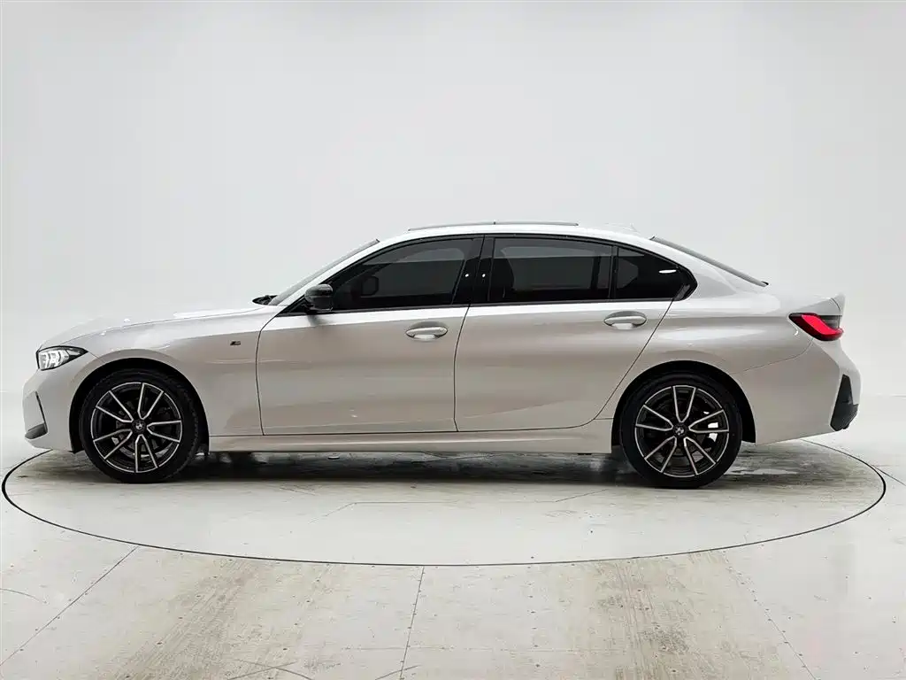 BMW 3 Series 2023 320Li M Sport Package фото 7