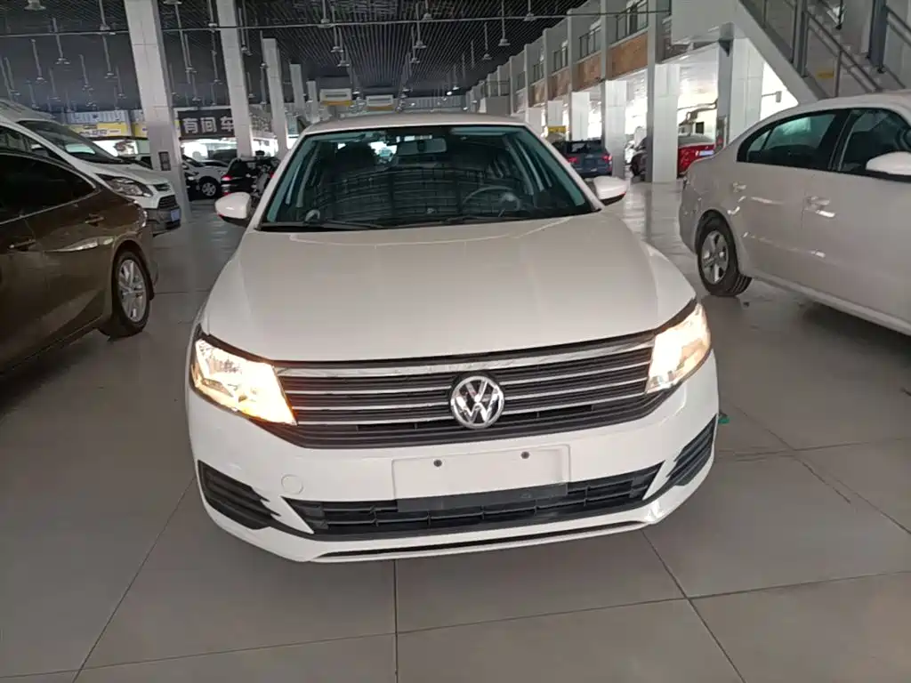 Volkswagen Lavida 2019 Lavida Start 1.5L Auto Trend (China VI) фото 3