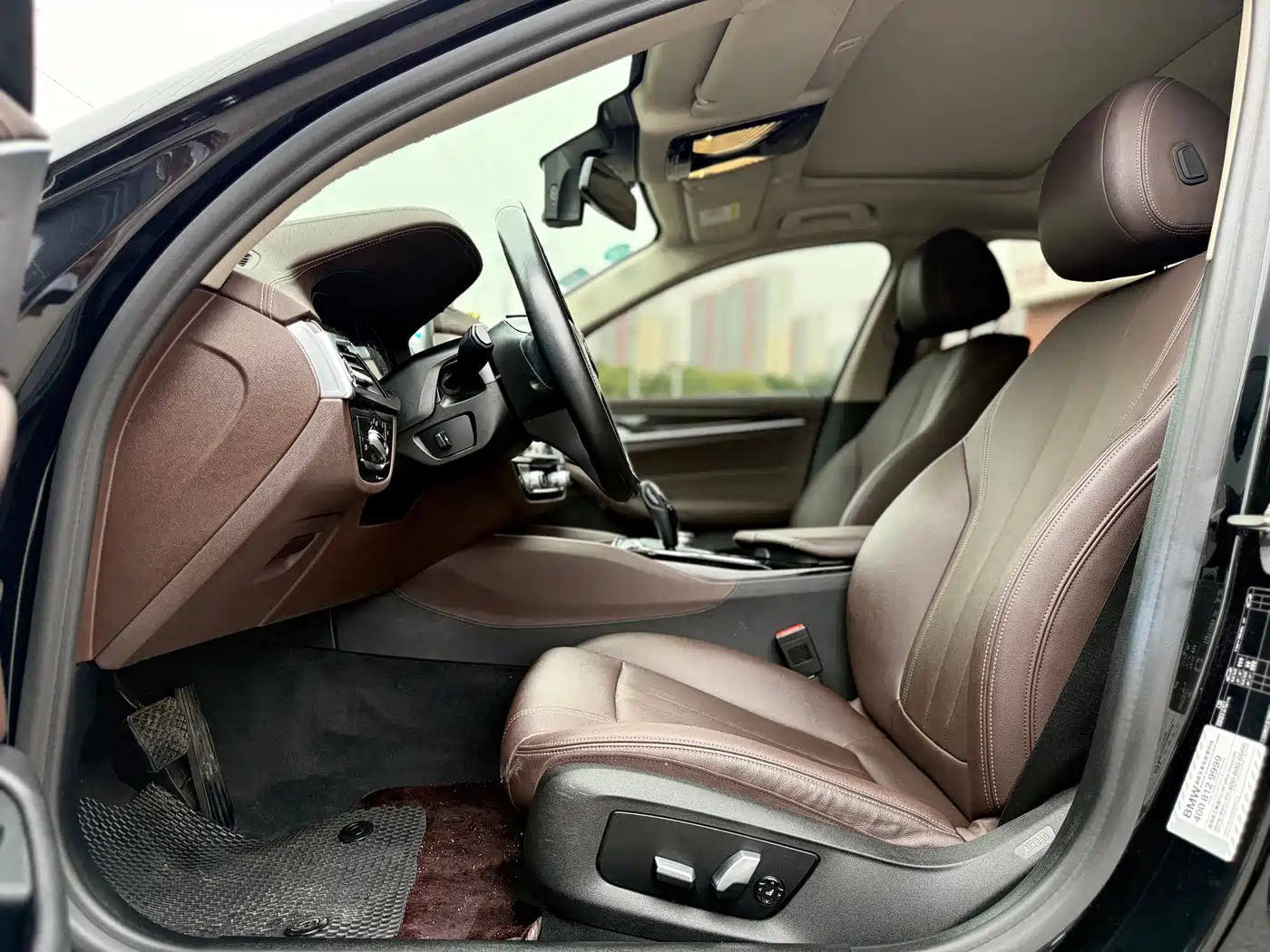 BMW 5 Series 2020 525Li Luxury Package фото 10