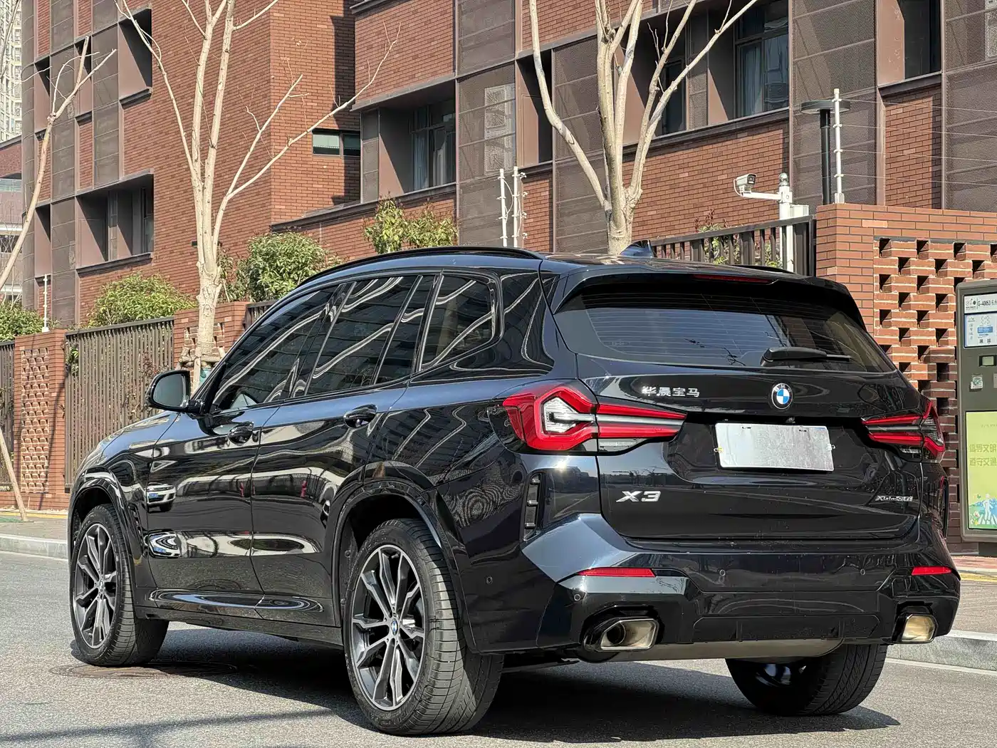 BMW X3 2022 Facelift xDrive30i Leading M Shadow Edition фото 17