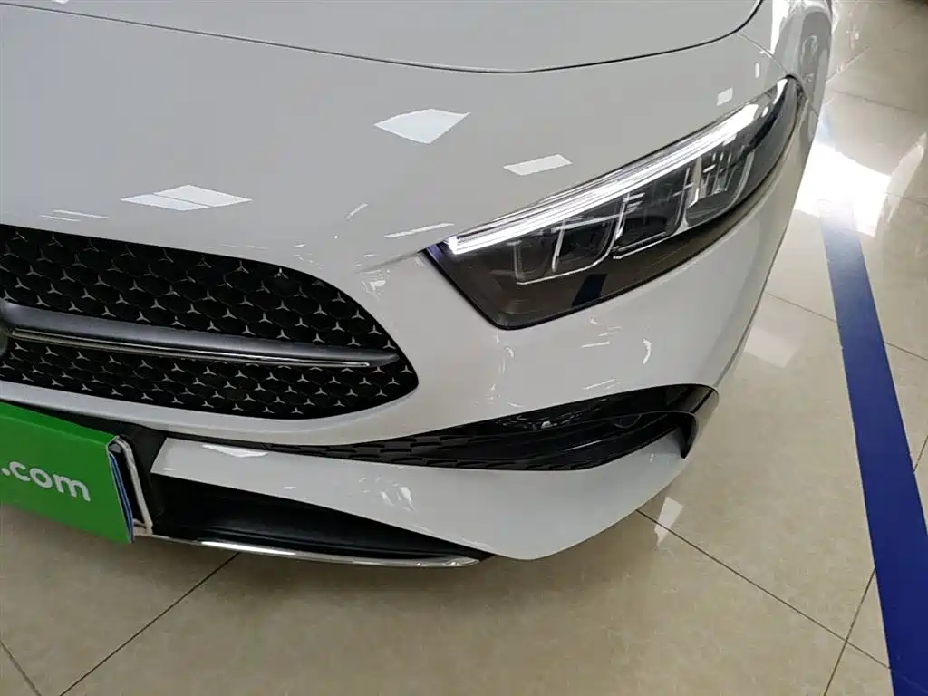 Mercedes-Benz A-Class 2024 Facelift A 200 L Fashion фото 24
