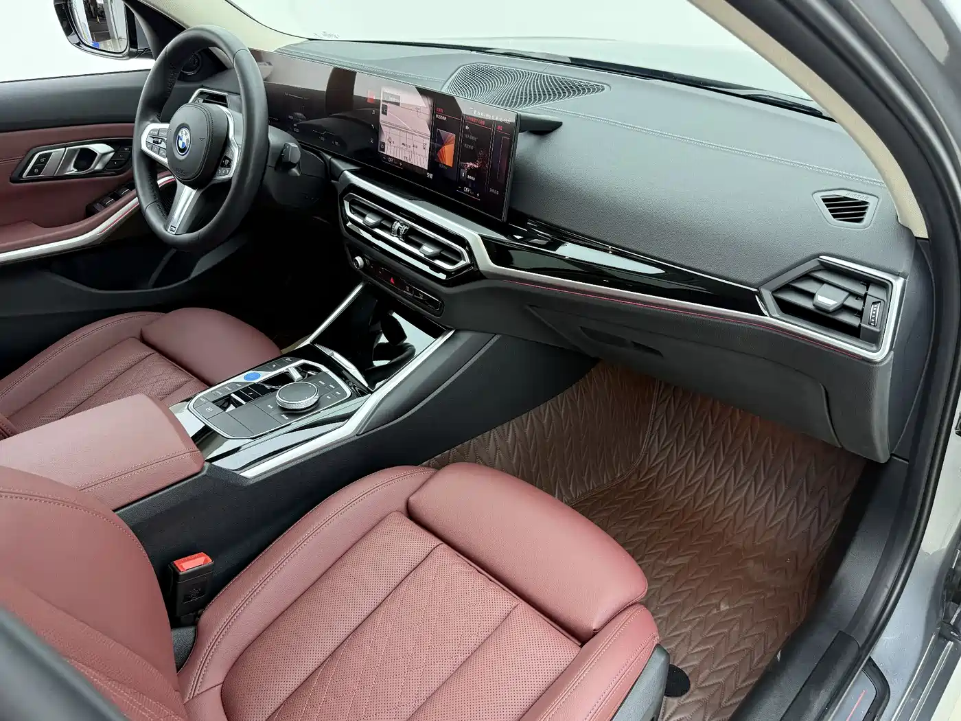 BMW i3 2022 eDrive 35 L фото 15