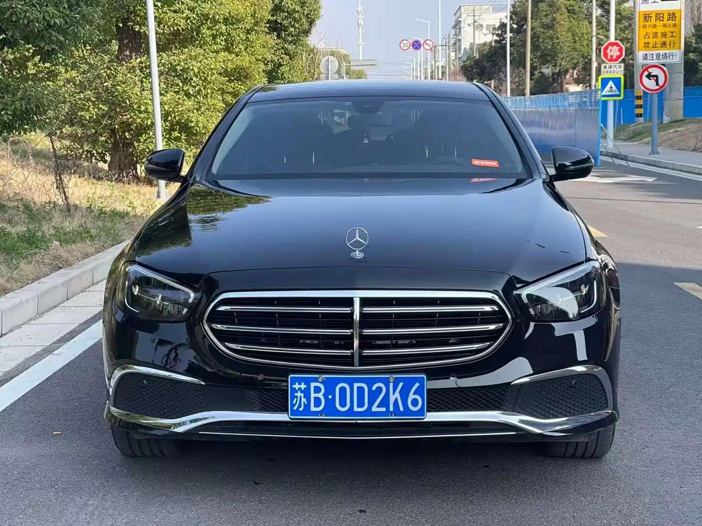 Mercedes-Benz E-Class 2023 E 260 L фото 2