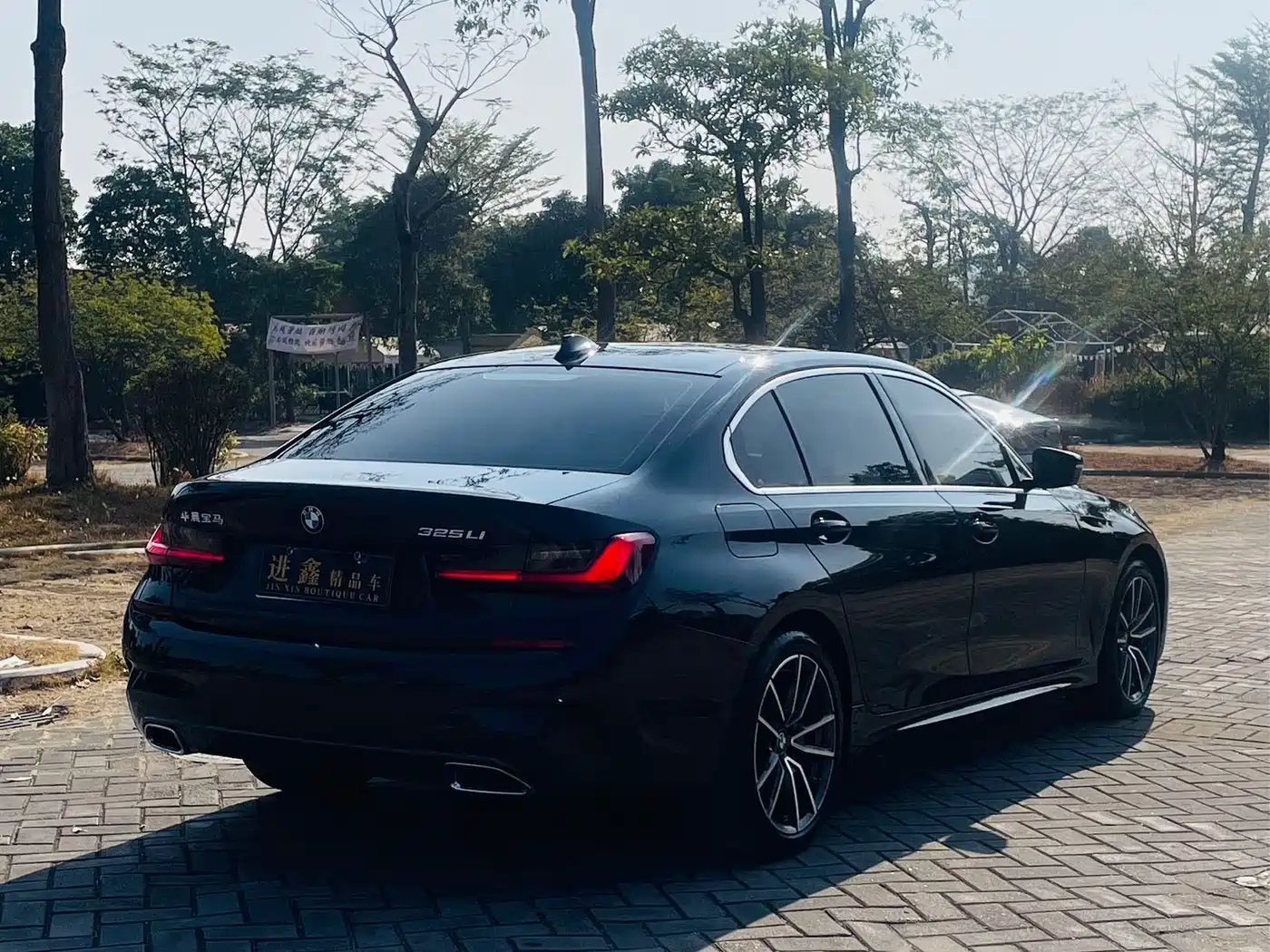 BMW 3 Series 2022 Facelift 325Li M Sport Package фото 4