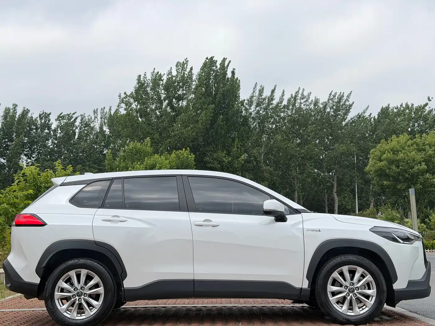 Toyota Corolla Cross 2023 Hybrid 2.0L Elite Edition фото 6