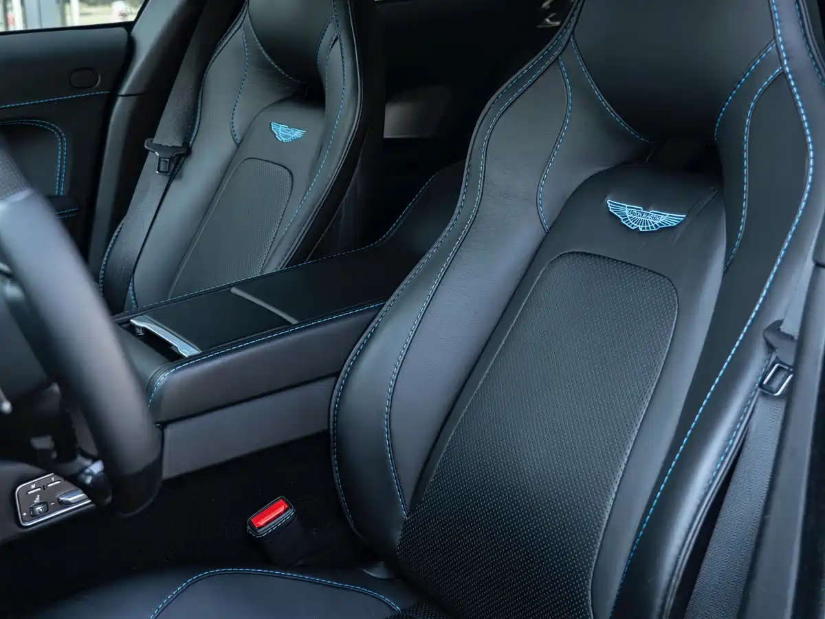 Aston Martin Rapide 2016 6.0L S фото 9