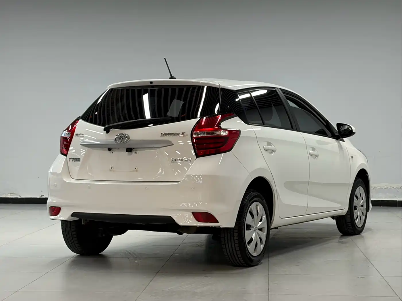 Toyota YARiS L Zhi Xuan 2020 1.5L CVT Leading Edition фото 4