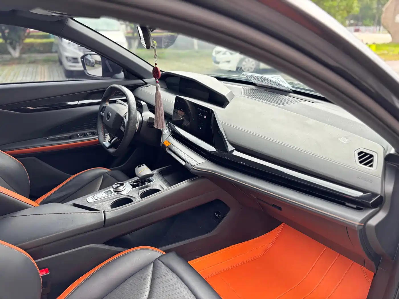 CHANGAN UNI-V