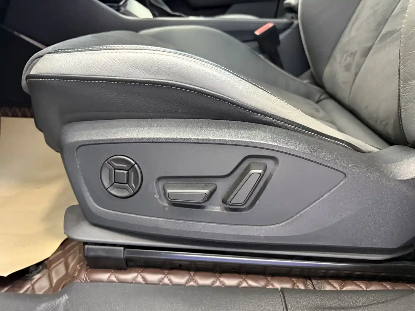 Audi Q3 2022 35 TFSI Fashion Dynamic фото 11