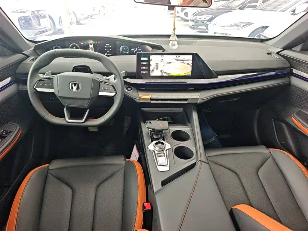 CHANGAN UNI-V