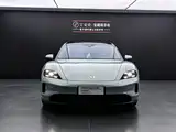 Photo 5 - Porsche Taycan