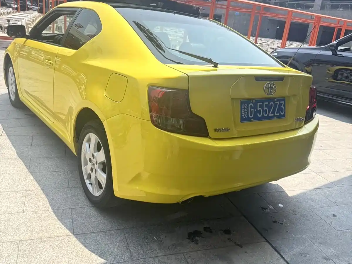 Toyota Zelos 2011 2.5L Luxury Edition фото 5