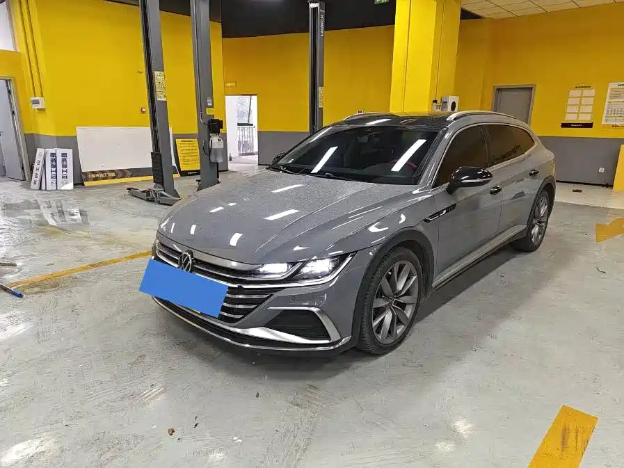 صورة 1 - Volkswagen CC