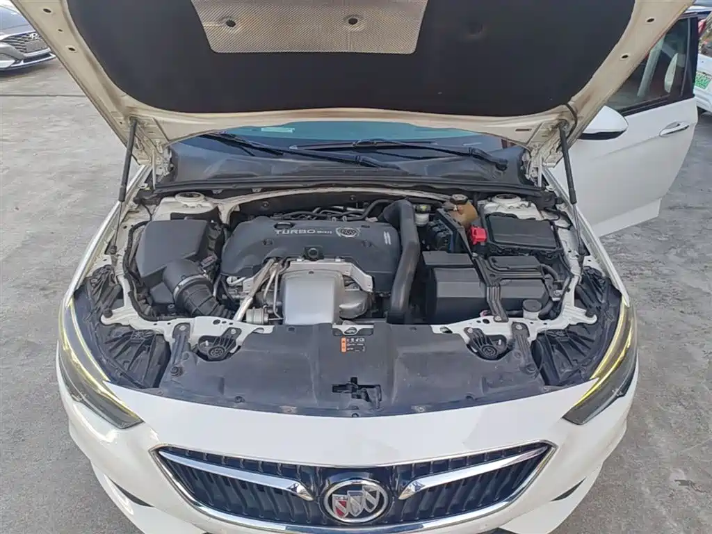 Buick Regal 2017 28T Premium Type фото 16