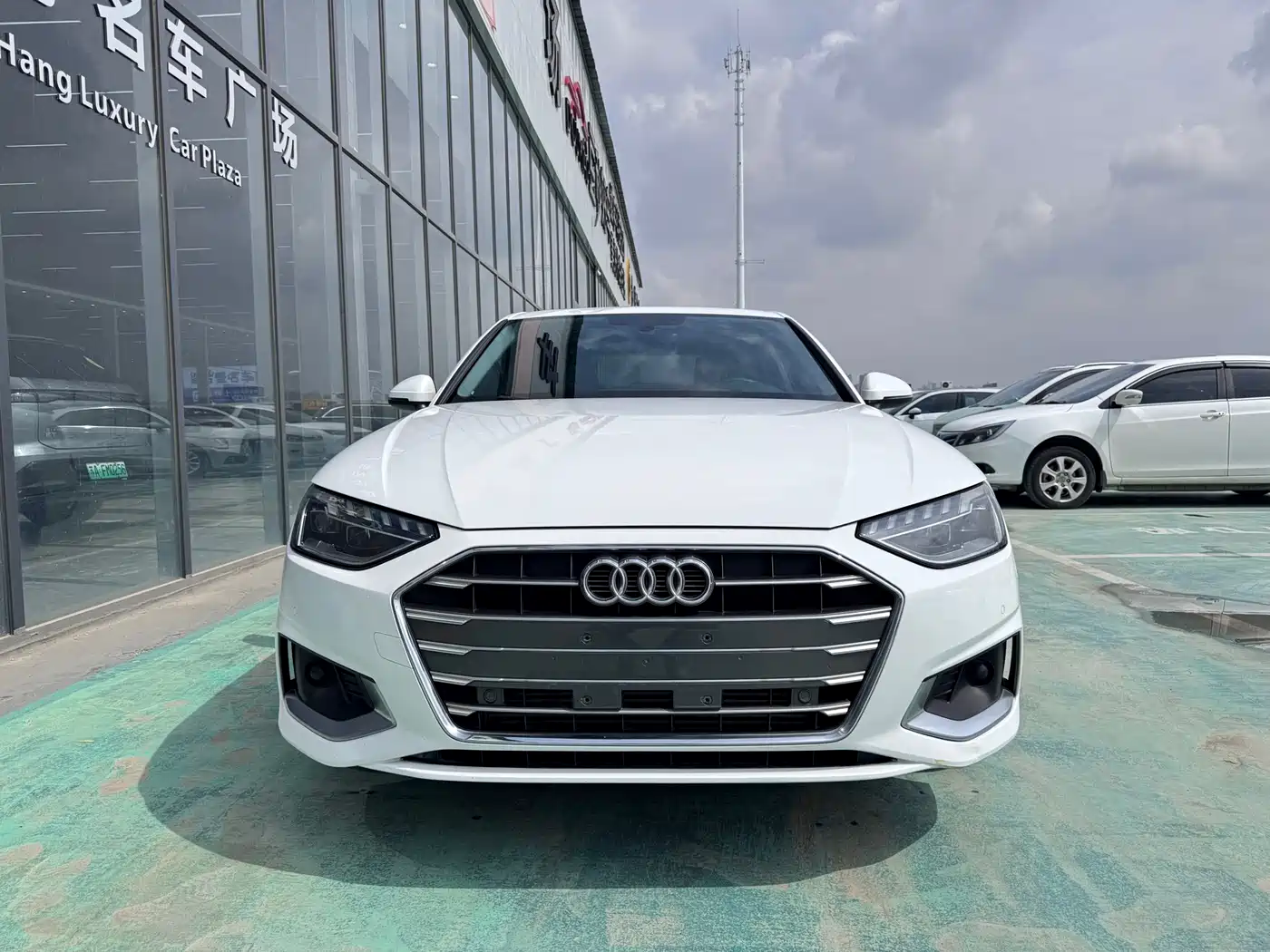 Audi A4L 2020 40 TFSI Fashion Dynamic Edition фото 2