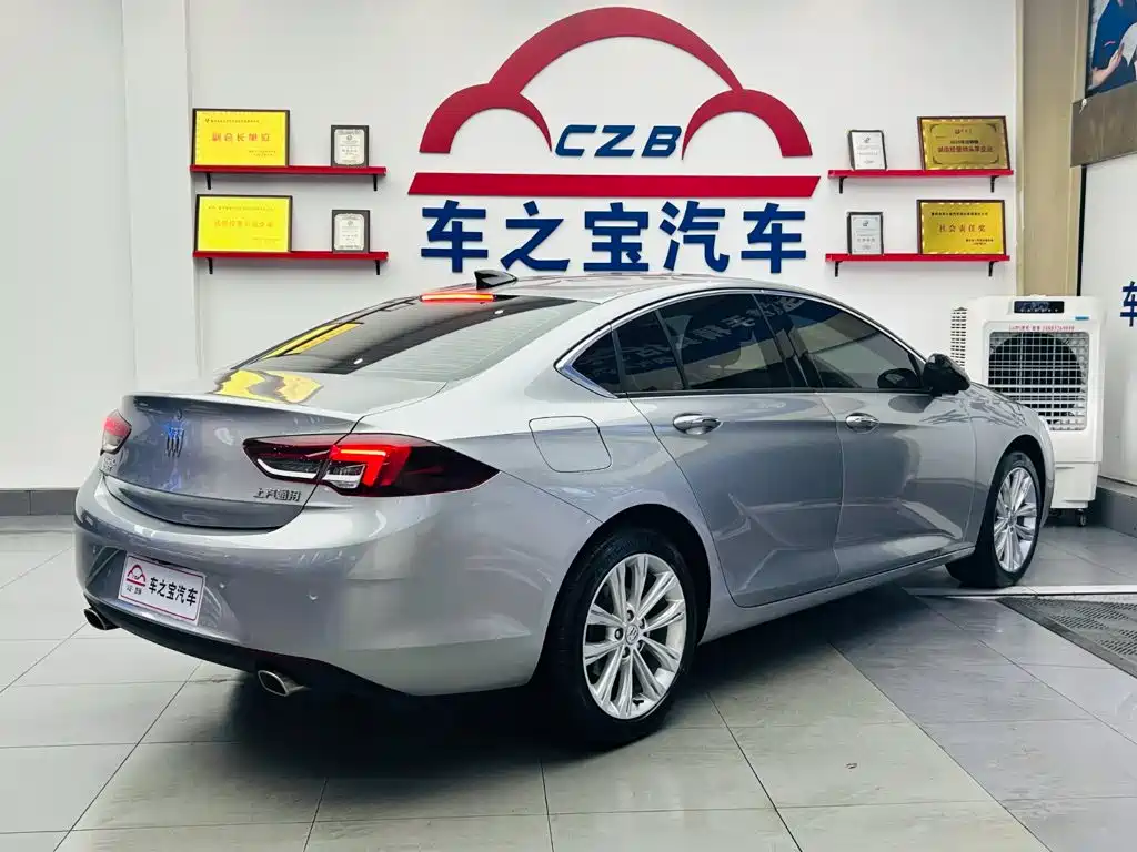 Фото 5 - Buick Regal