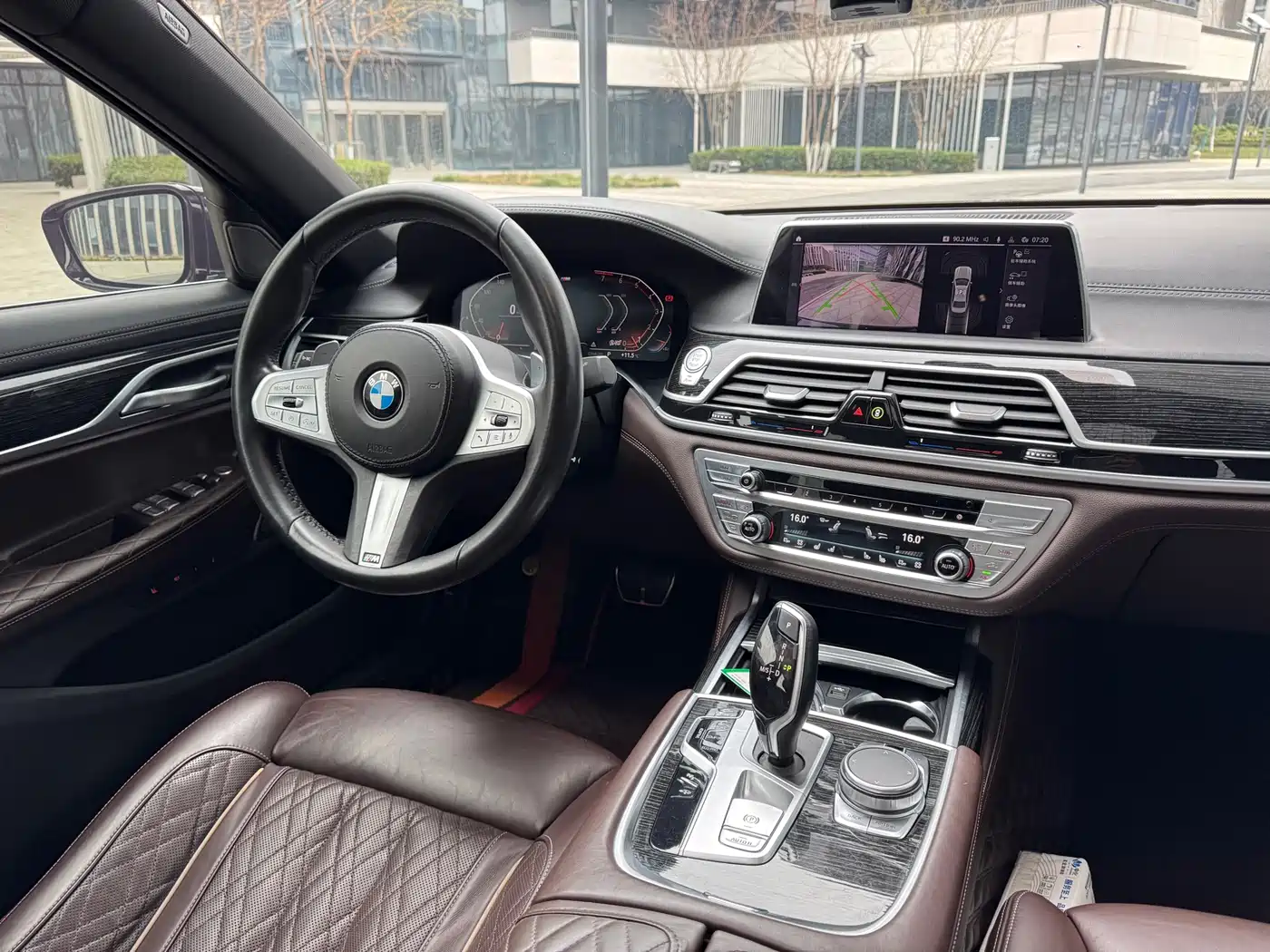 BMW 7 Series 2019 Facelift 740Li Leading M Sport Package фото 21