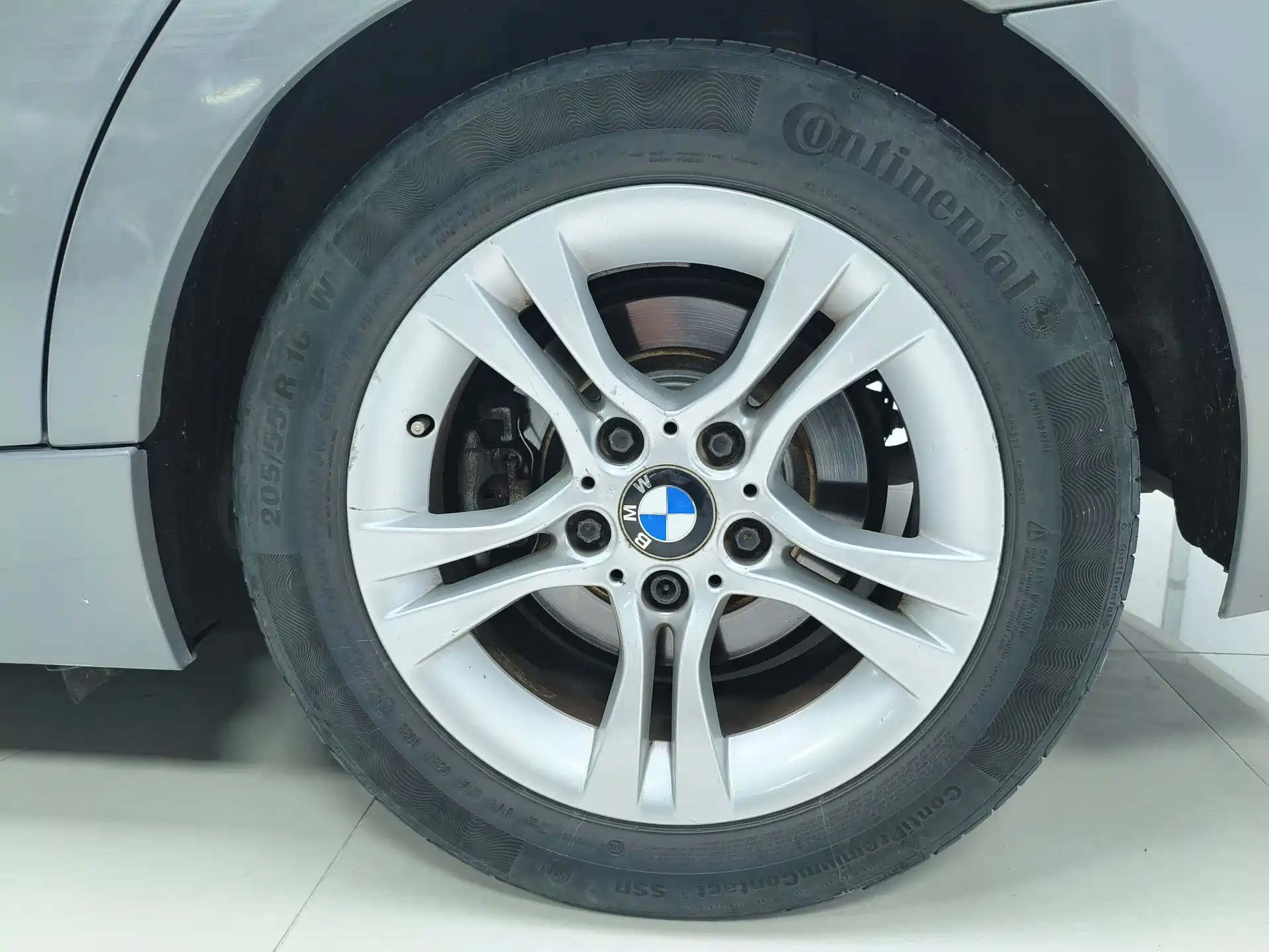 Фото 12 - BMW 3 Series