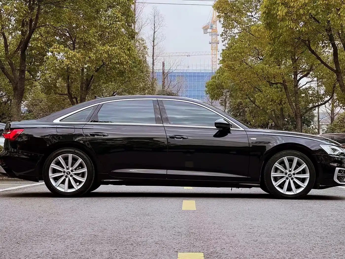 Audi A6L 2024 45 TFSI Premium Dynamic фото 4