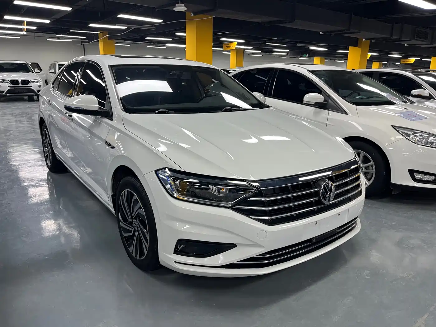 Volkswagen Sagitar 2021 280TSI DSG Surpassing Edition фото 3